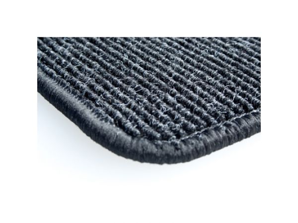 Rebrovaný koberec pre MF 4200 (02)